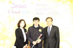 2/25 유병일