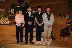 탁송현 이자현