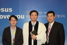 조교흠